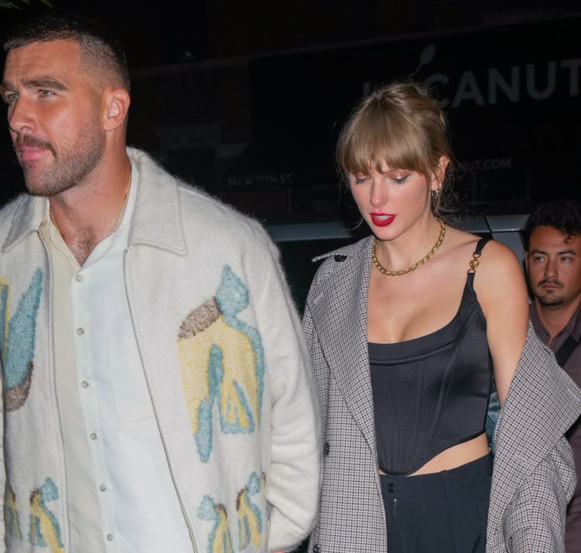 NEW YORK, NY - OCTOBER 15: Travis Kelce and Taylor Swift are seen leaving the SNL after party on Oct...