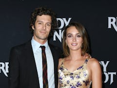  Adam Brody and Leighton Meester 