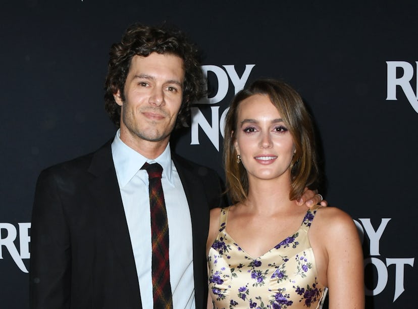 Adam Brody and Leighton Meester 