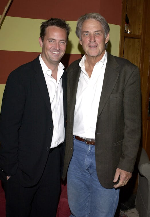 Matthew Perry and his dad, John Bennett Perry. Photo via Getty Images