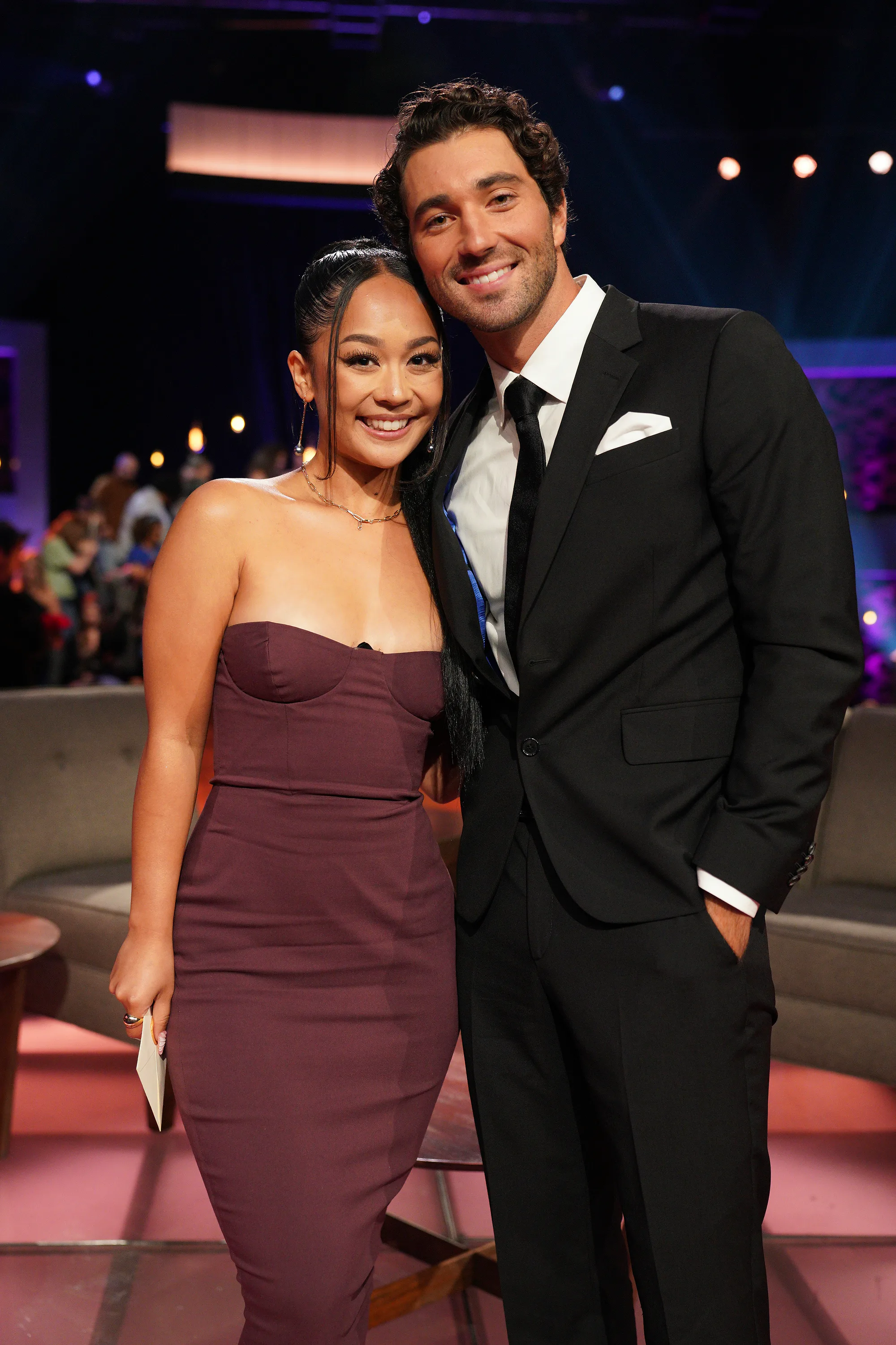 'The Bachelor' Season 28: Cast, Trailer, & 2024 Premiere Date For Joey ...