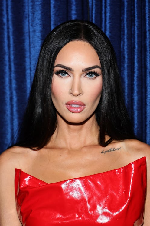 Megan Fox thick eyeliner and dark hair 2022