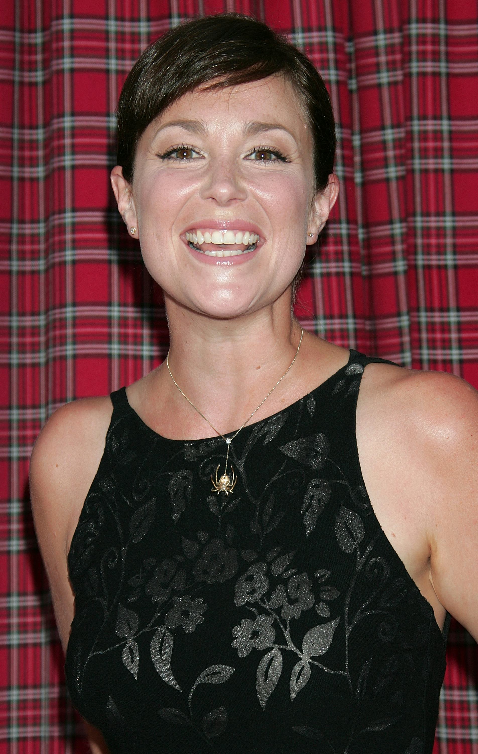 Kim Rhodes Dylan Sprouse Suite Life fat jokes