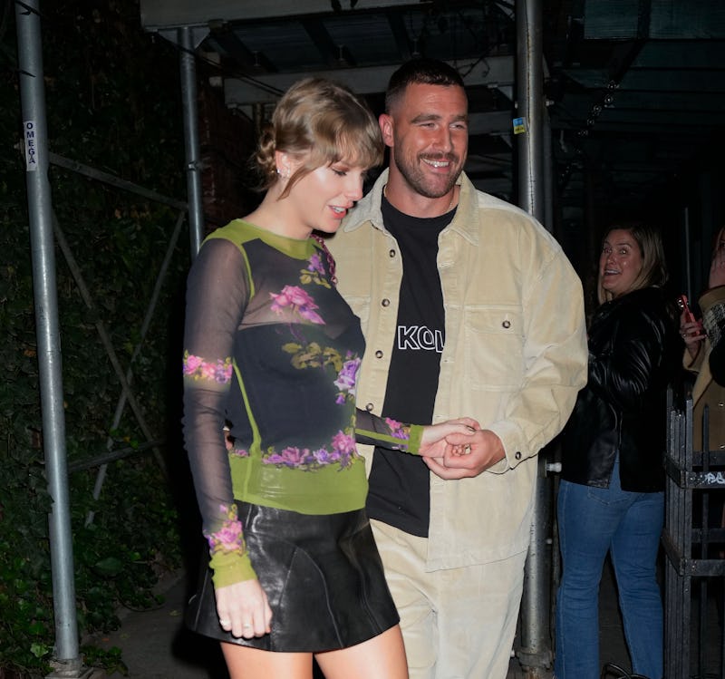 Taylor Swift makeup on date with Travis Kelce