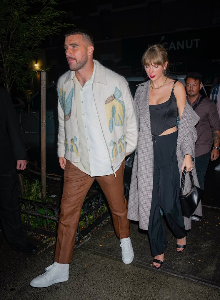 NEW YORK, NY - OCTOBER 15: Travis Kelce and Taylor Swift are seen leaving the SNL after party on Oct...