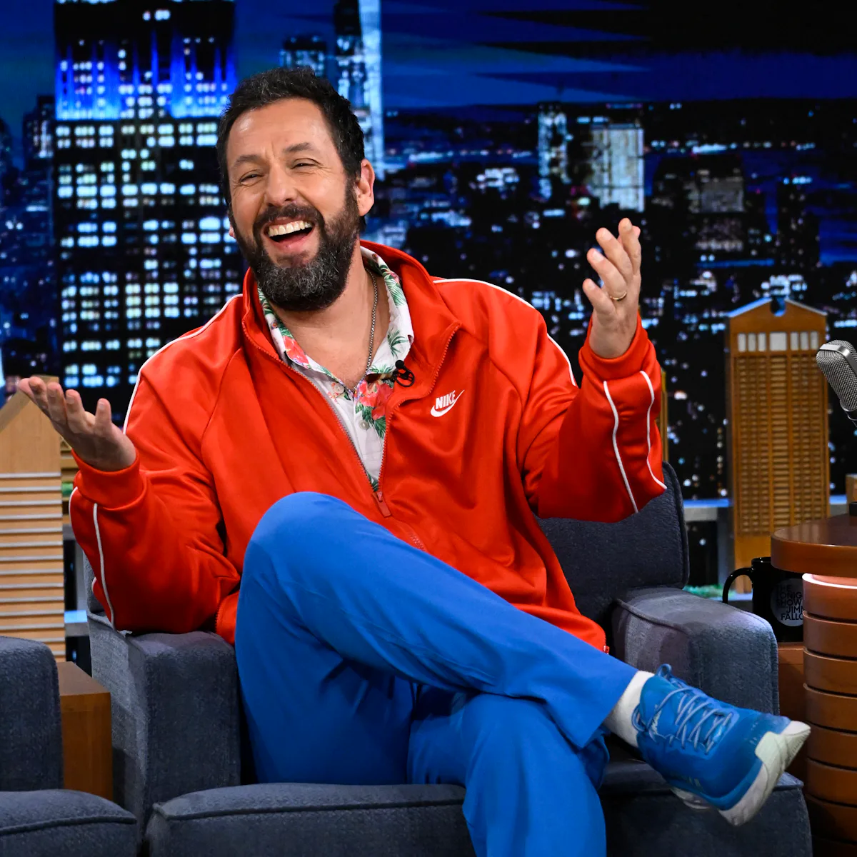 adam sandler dress Adam Sandler's outfit at the 2025 Oscars Bro dressed for two different seasons