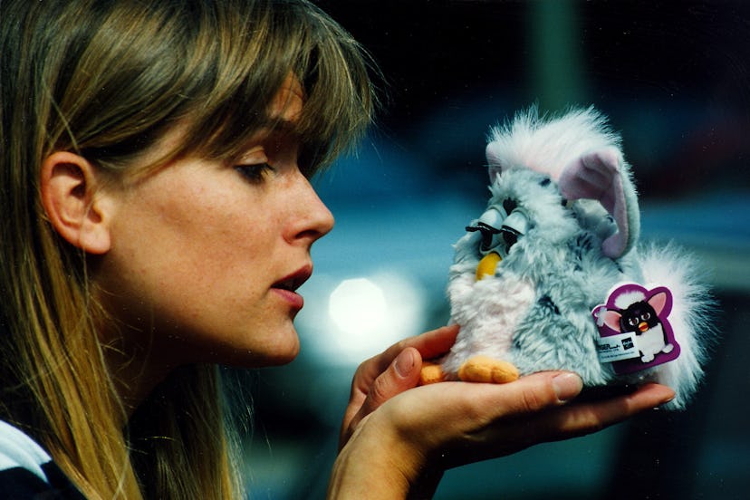 (GERMANY OUT) Fantasiefigur 'Furby' - 1999  (Photo by Joachim Schulz/ullstein bild via Getty Images)