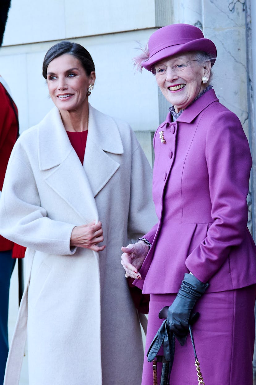 Queen Margrethe of Denmark (R) and Queen Letizia of Spain (L) arrive at the Amalienborg Palace on N...