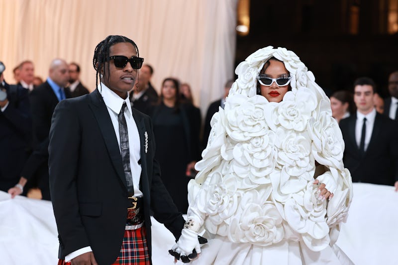 NEW YORK, NEW YORK - MAY 01: (L-R) A$AP Rocky and Rihanna attend The 2023 Met Gala Celebrating "Karl...