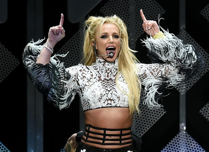 Britney Spears Thanks Fans As The Woman In Me Sales Are Released