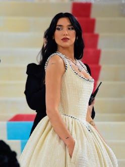 NEW YORK, NEW YORK - MAY 01: Dua Lipa attends The 2023 Met Gala Celebrating "Karl Lagerfeld: A Line ...