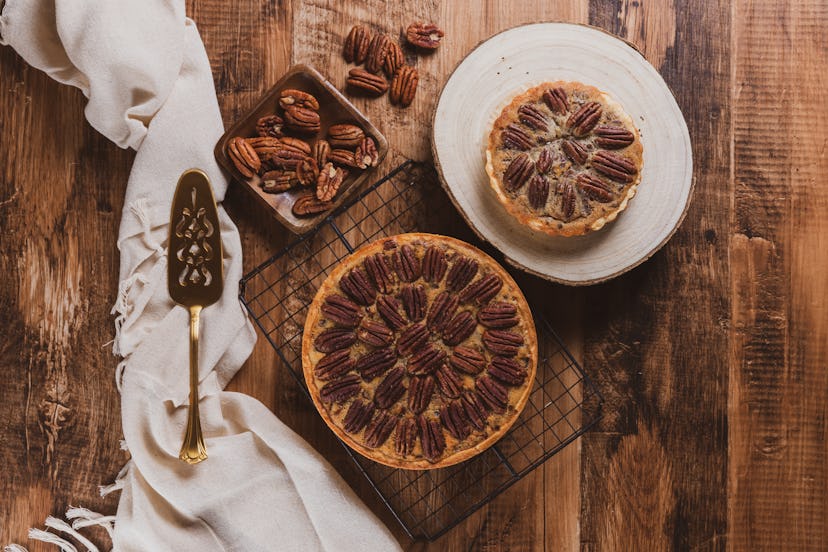 The Thanksgiving dish that matches Pisces' vibe is pecan pie.