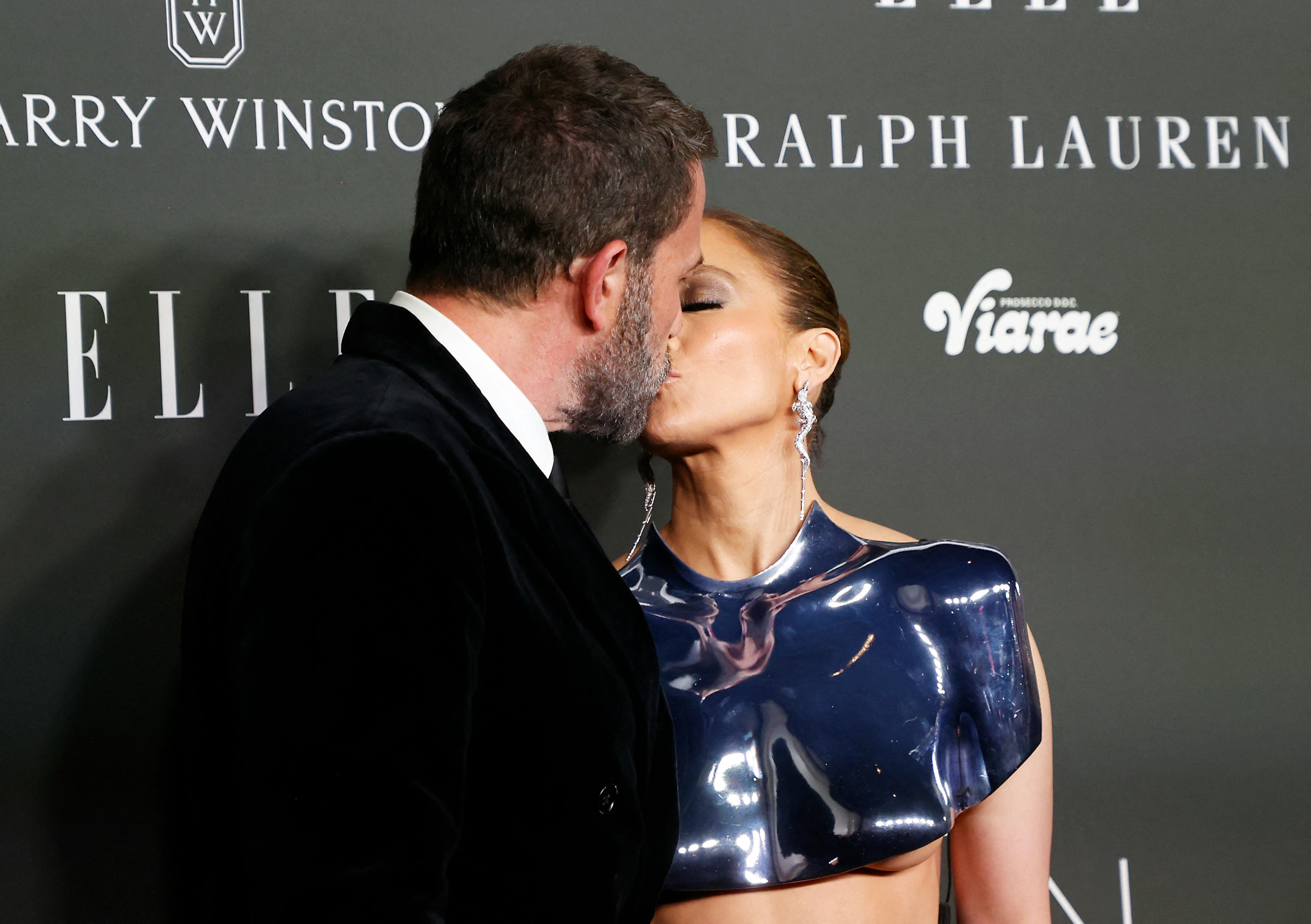 Jennifer Lopez kissing husband Ben Affleck