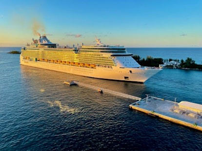 #CruiseTok follows a Royal Caribbean voyage.