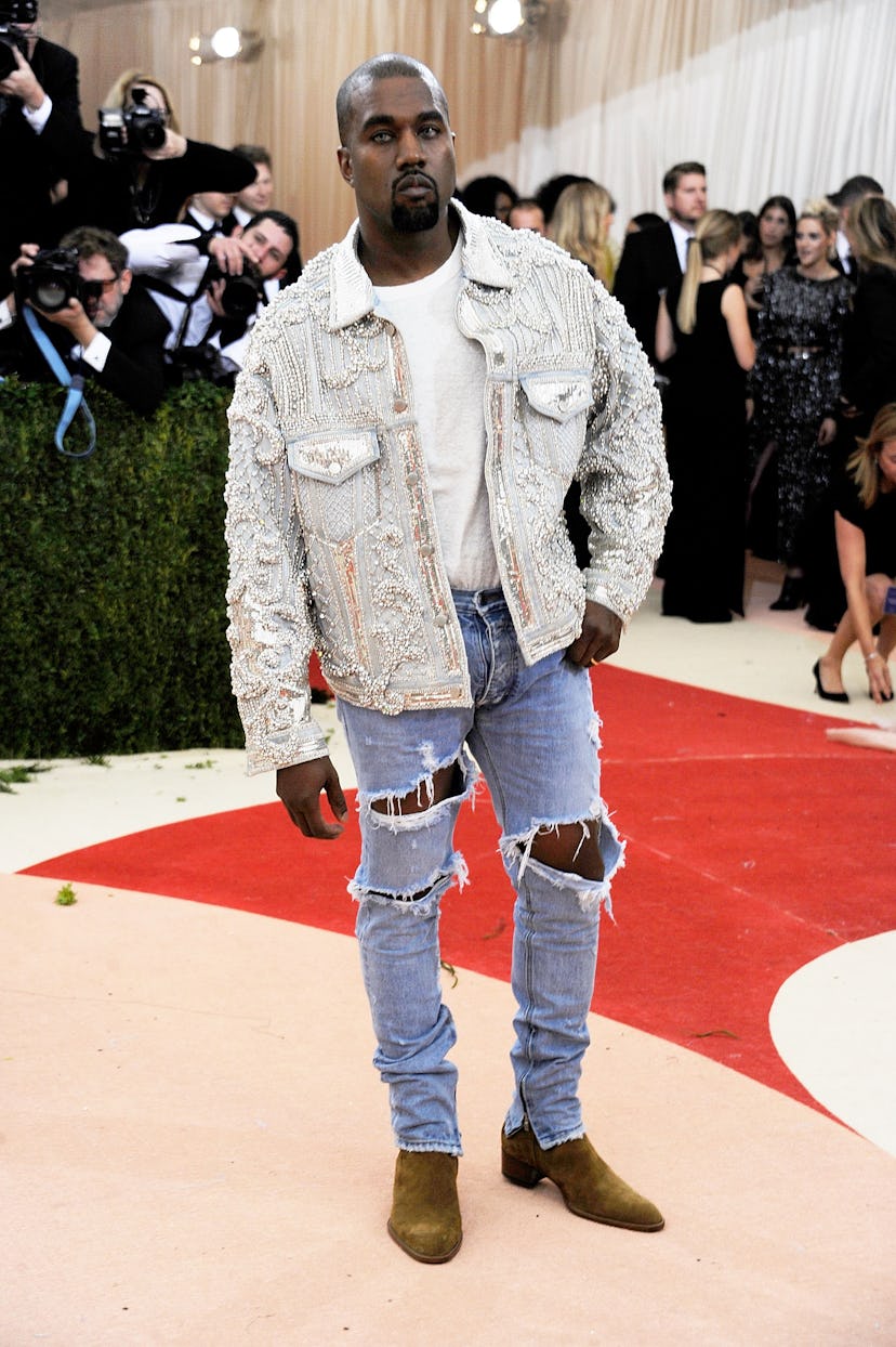 Kim Kardashian wore a Martha May Whovier-inspired archival Mugler 1997 gown for her annual Christmas…