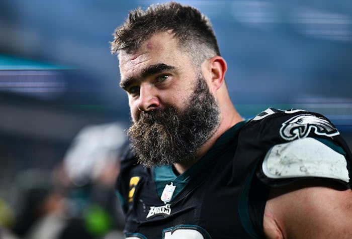 People think Jason Kelce looks like snowman from 'Rudolph.'