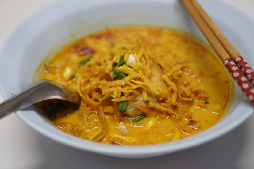 Khao Soi Recipe, Northern Style Curried Noodle Soup with Chicken