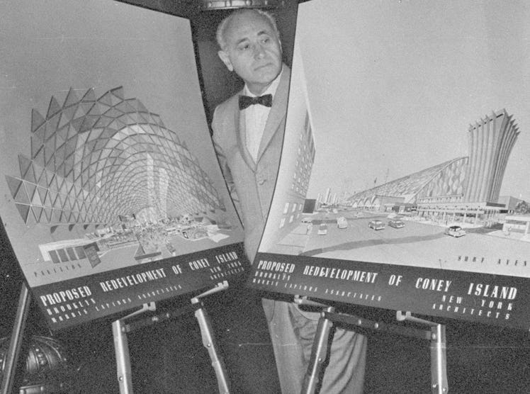 Architect Morris Lapidus with proposed "Pleasuredome". 