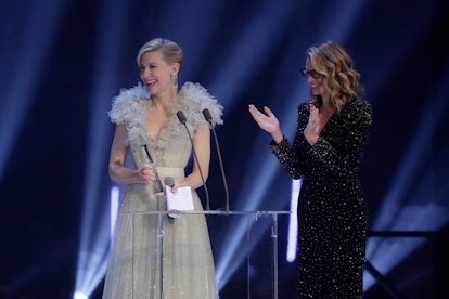 Cate Blanchett and Julia Roberts on stage