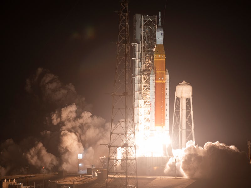 KENNEDY SPACE CENTER, FL - NOVEMBER 16: In this handout provided by the U.S. National Aeronautics a...