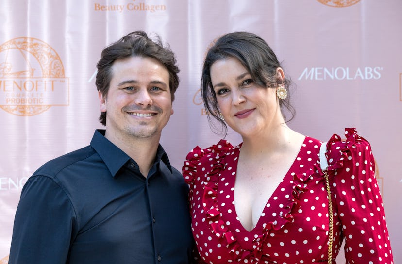 BEL AIR, CALIFORNIA - JULY 20: Actors Jason Ritter (L) and Melanie Lynskey attend an exclusive scree...