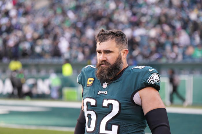 PHILADELPHIA, PA - DECEMBER 04: Philadelphia Eagles center Jason Kelce (62) looks on during the game...