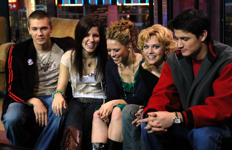 Chad Michael Murray, Sophia Bush, Bethany Joy Lenz, Hilarie Burton and James Lafferty of "One Tree H...