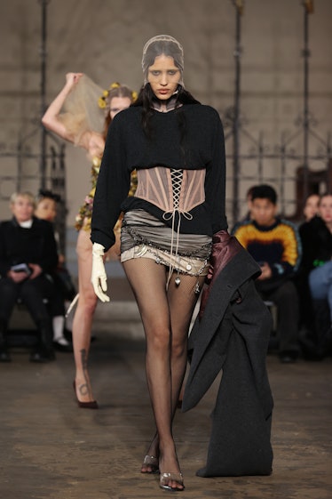 LONDON, ENGLAND - FEBRUARY 20: A model walks the runway at the Dilara Findikoglu show during London ...