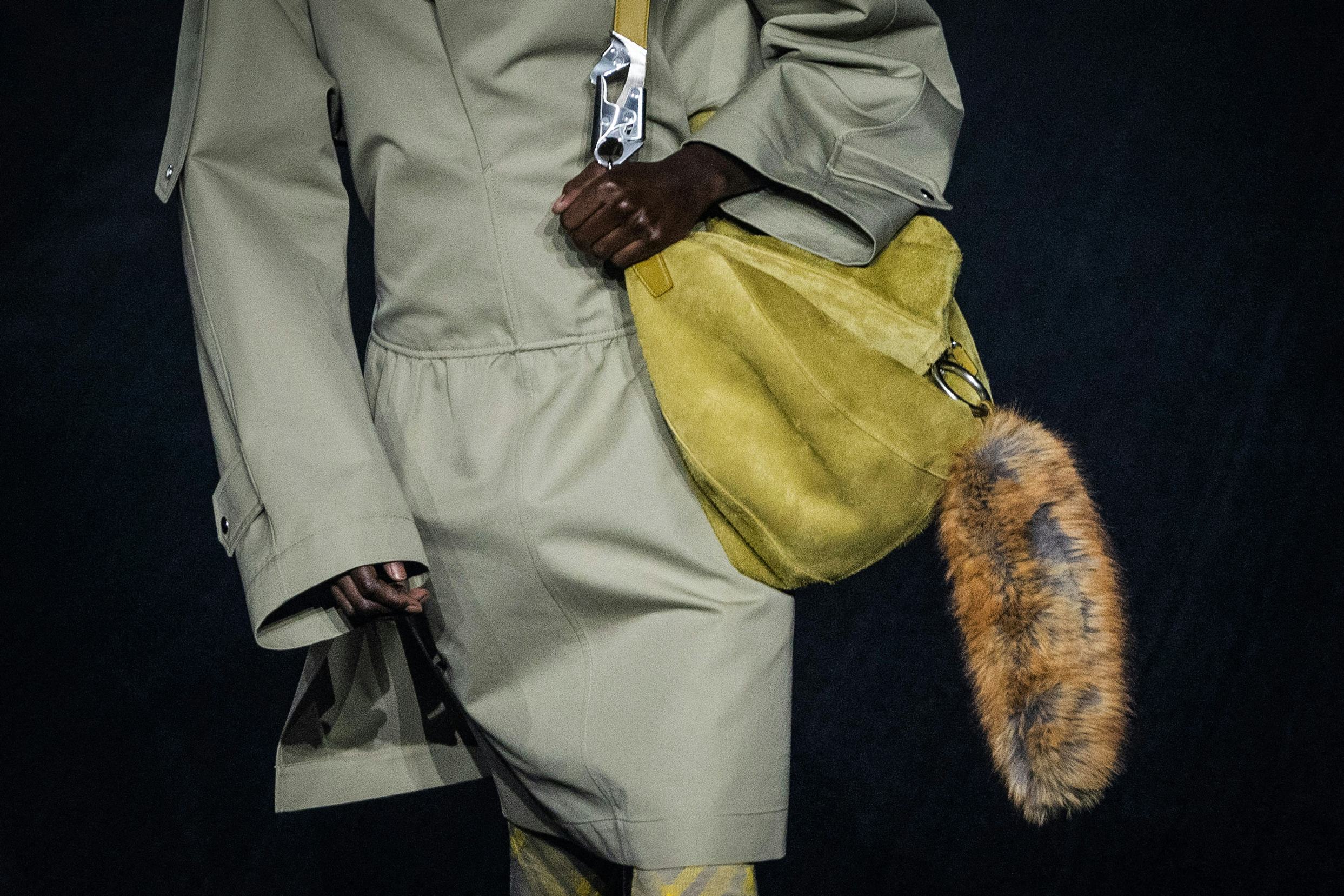 Burberry's Fall/Winter 2023 Collection Marks The Dawn Of A New Era For ...