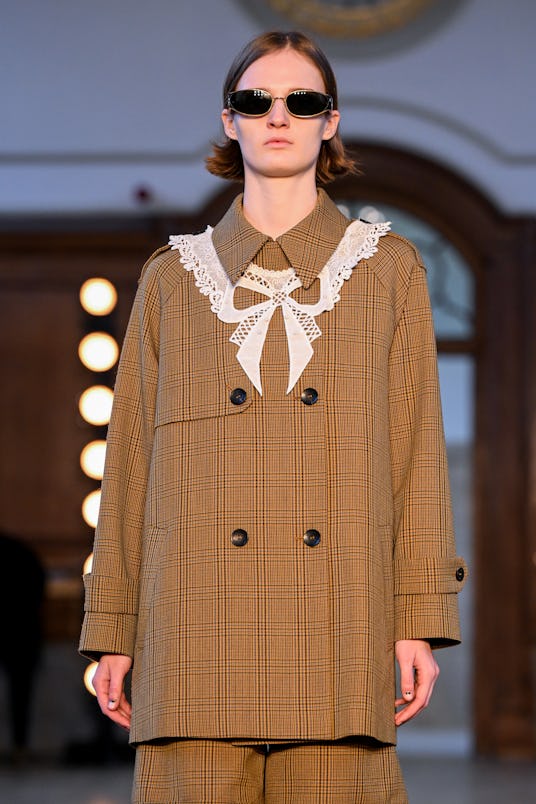 LONDON, ENGLAND - FEBRUARY 17: A model walks the runway at the Bora Aksu show during London Fashion ...