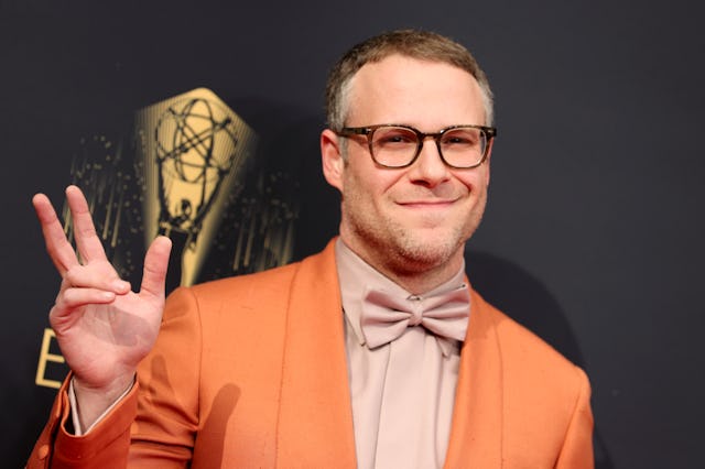 LOS ANGELES, CALIFORNIA - SEPTEMBER 19: Seth Rogen attends the 73rd Primetime Emmy Awards at L.A. LI...