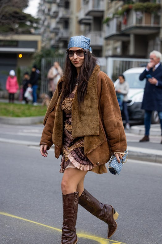  Head scarfs are a big beauty street style trend seen during Milan Fashion Week F/W 2023.