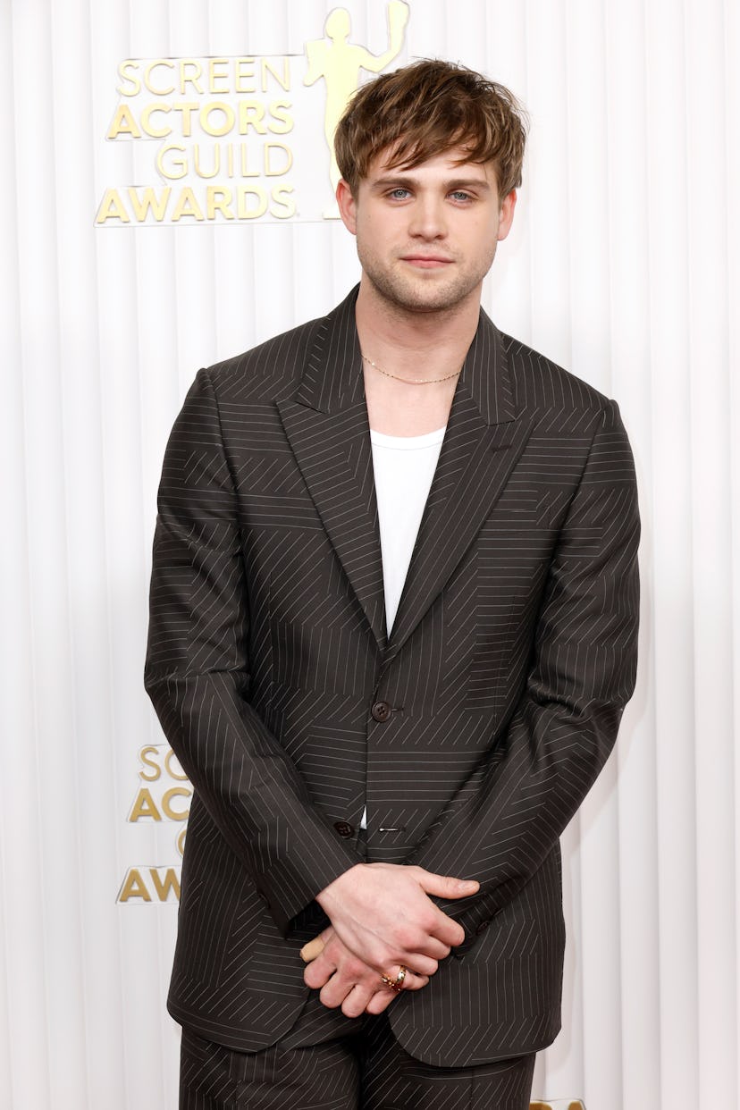 LOS ANGELES, CALIFORNIA - FEBRUARY 26: Leo Woodall attends the 29th Annual Screen Actors Guild Award...