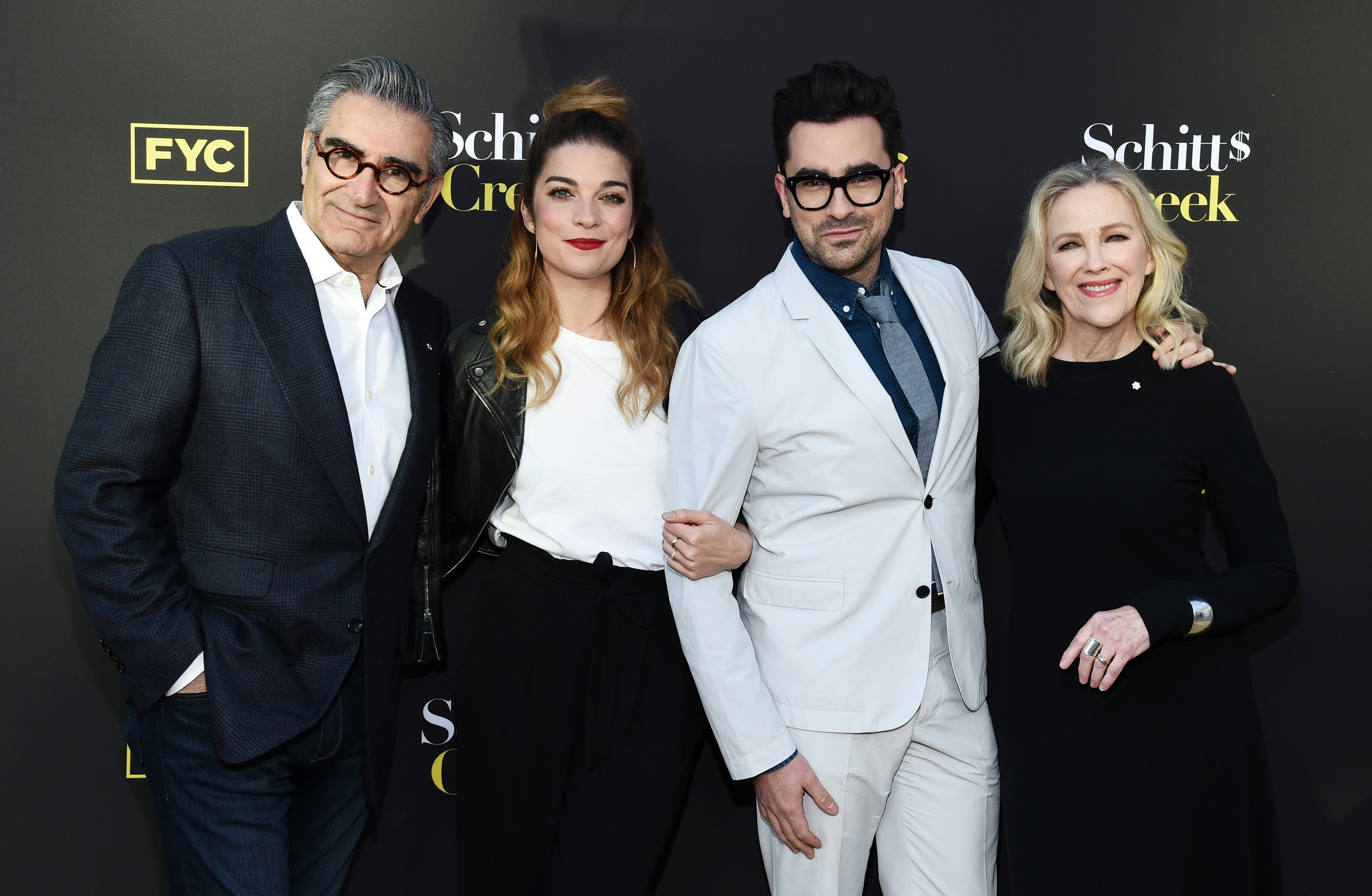 NORTH HOLLYWOOD, CALIFORNIA - MAY 30: (L-R) Eugene Levy, Annie Murphy, Daniel Levy and Catherine O’H&hellip;