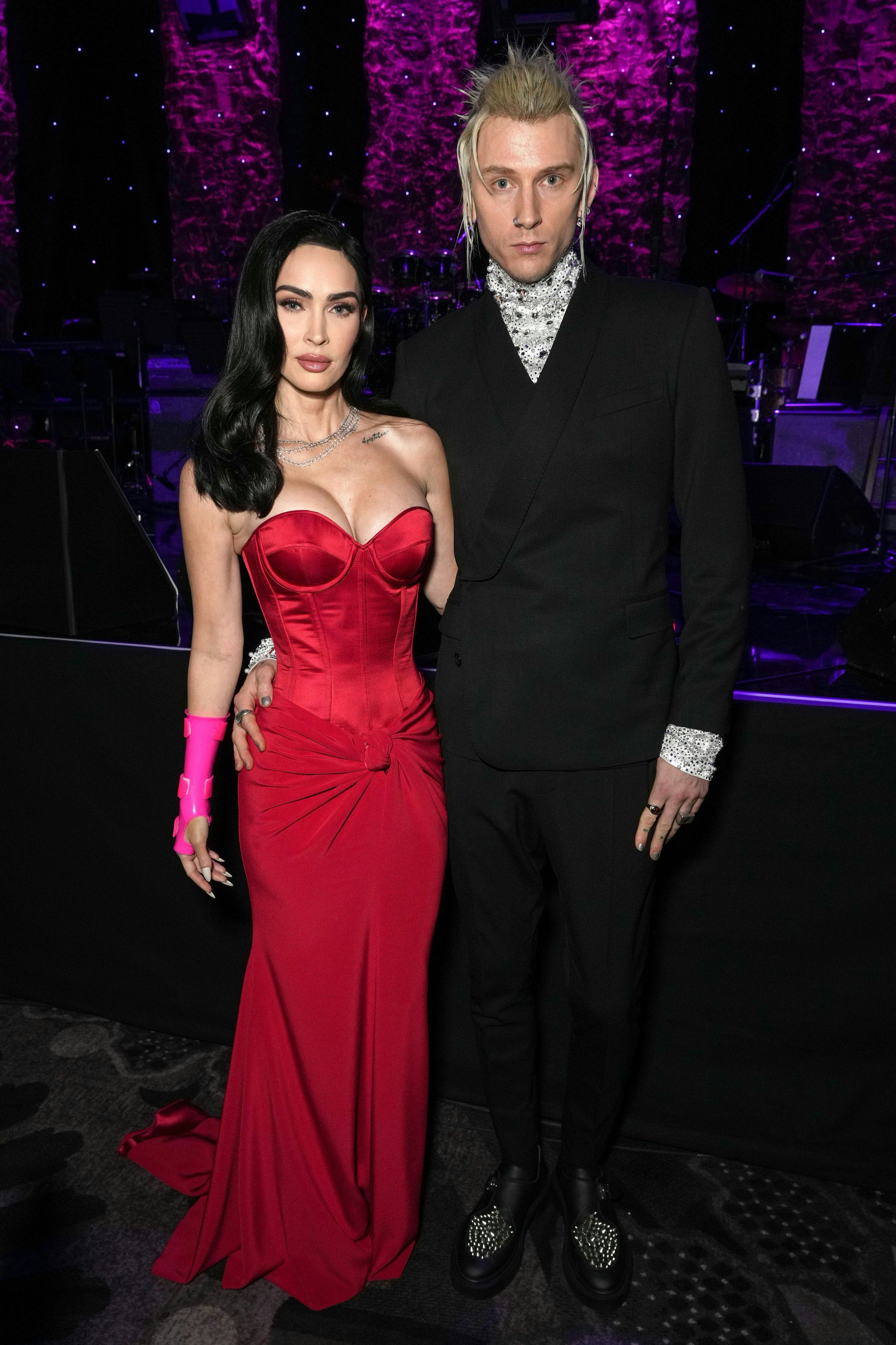 Megan Fox ​and Machine Gun Kelly matched each other&rsquo;s sparklers at the 2023 pre-Grammy.