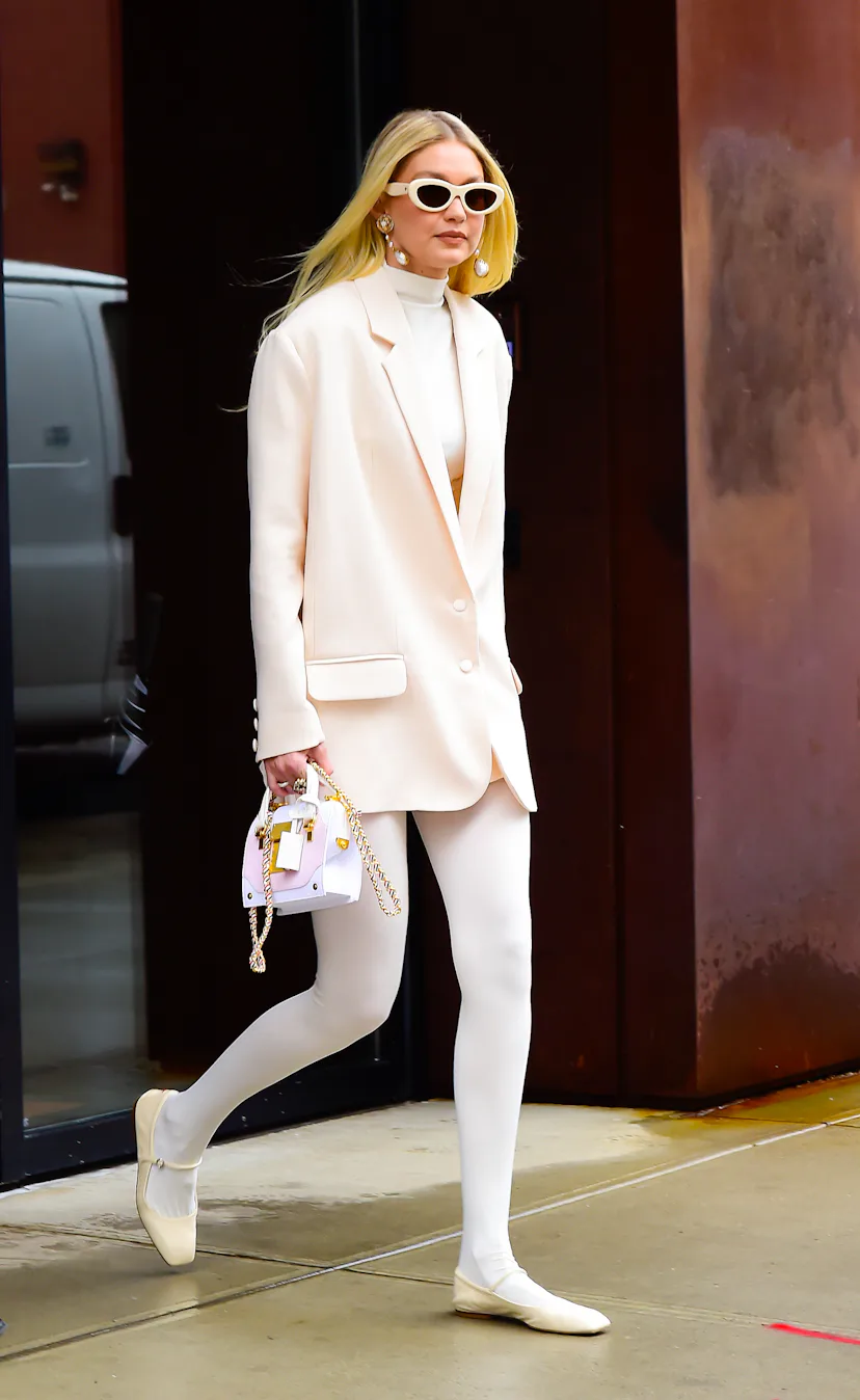 5 Cheugy Fashion Trends That Are Inexplicably Back In Style