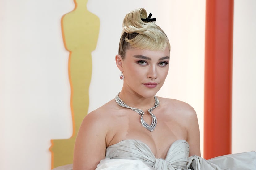 Florence Pugh's beauty look at the 2023 Oscars.