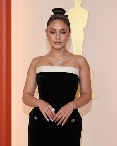 Vanessa Hudgens' Oscar gown was Chanel.