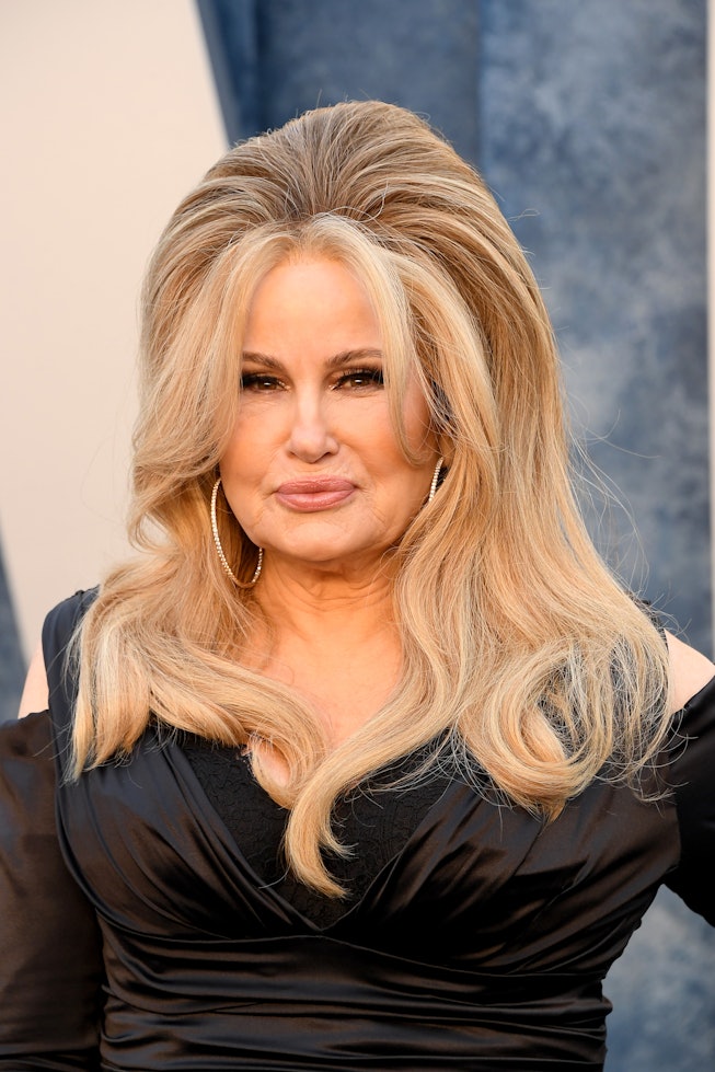 BEVERLY HILLS, CALIFORNIA - MARCH 12: 2023 Jennifer Coolidge arrives at the Vanity Fair Oscar Party ...