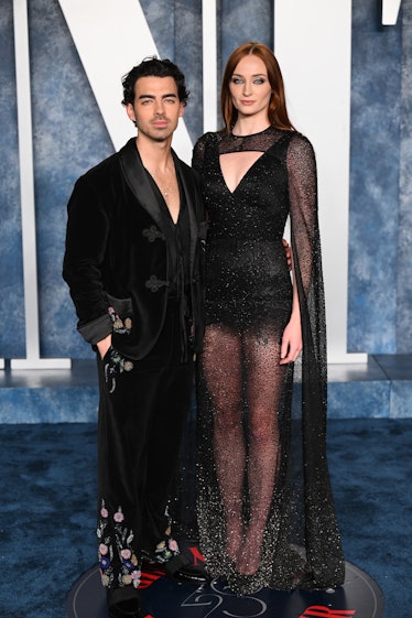 Joe Jonas (L) and Sophie Turner attend the 2023 Vanity Fair Oscar Party 