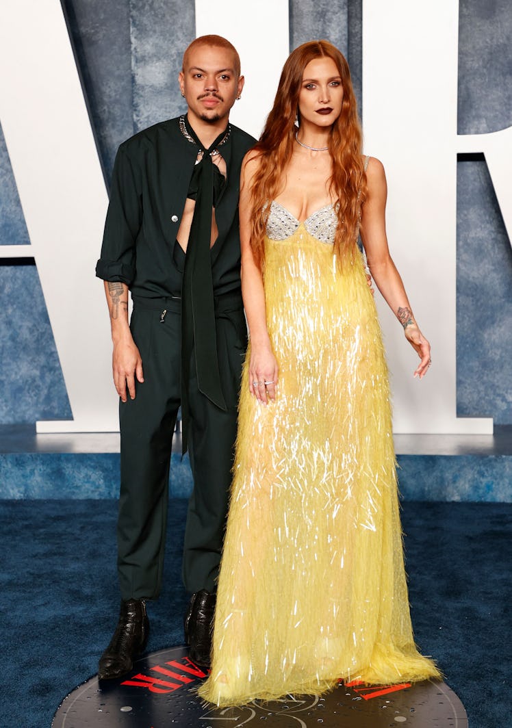 US actor Evan Ross and his wife Ashlee Simpson attend the Vanity Fair 95th Oscars Party 