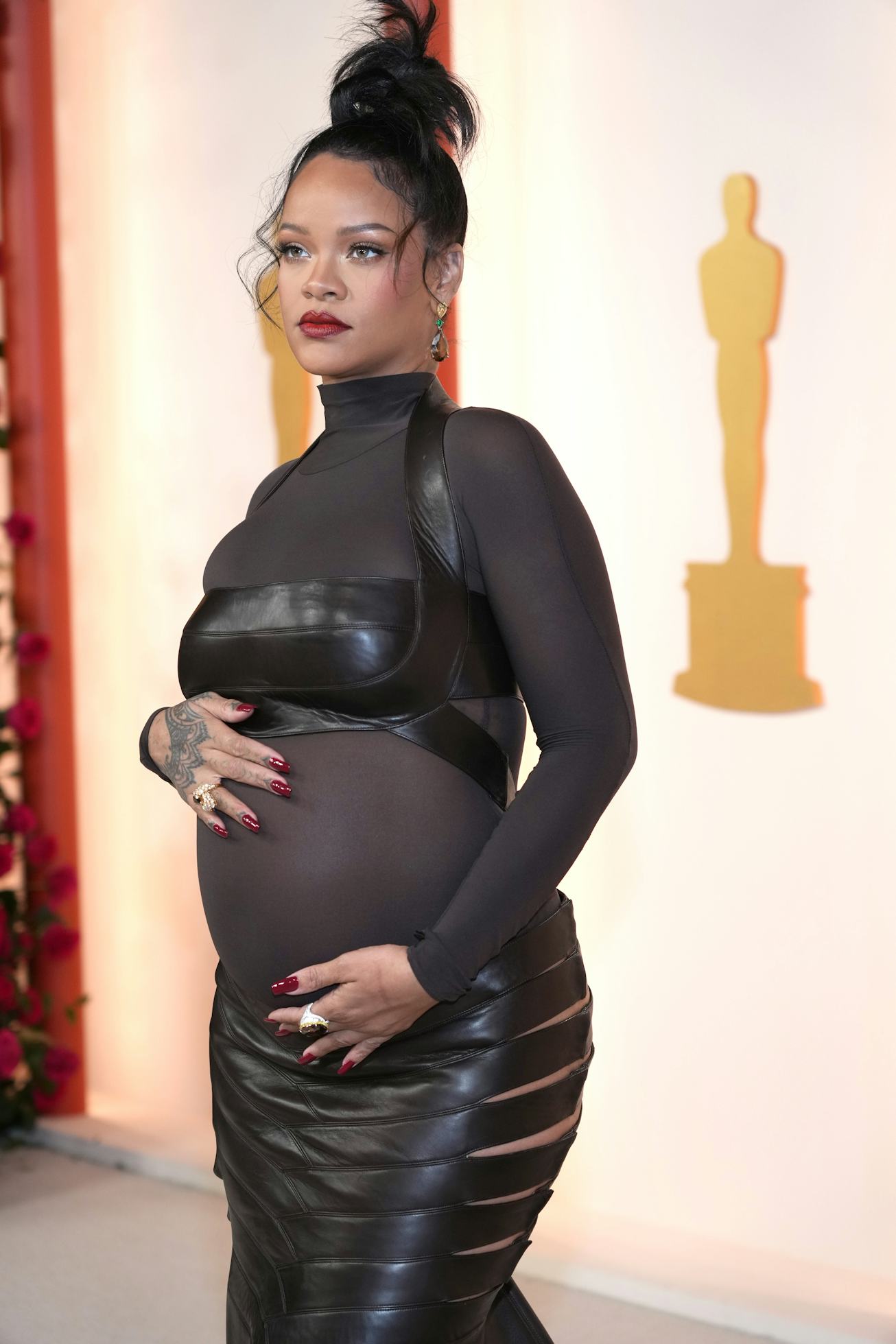 HOLLYWOOD, CALIFORNIA - MARCH 12: Rihanna attends the 95th Annual Academy Awards on March 12, 2023 i...