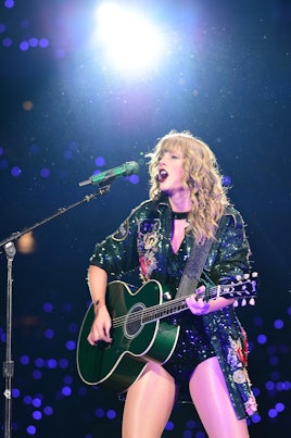 TOKYO, JAPAN - NOVEMBER 20:  Taylor Swift performs at Taylor Swift reputation Stadium Tour in Japan ...