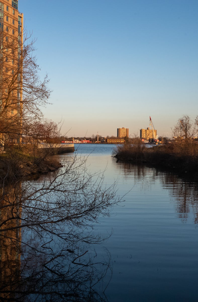 PHILADELPHIA, USA - MARCH 26: A canal leading the Delaware River into Philadelphia in Philadelphia, ...