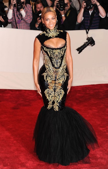 Beyonce attends the "Alexander McQueen: Savage Beauty" Costume Institute Gala 