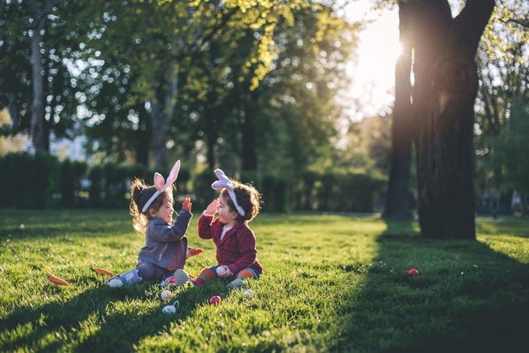 Here's How To Get Easter Dye Off Hands Big & Small