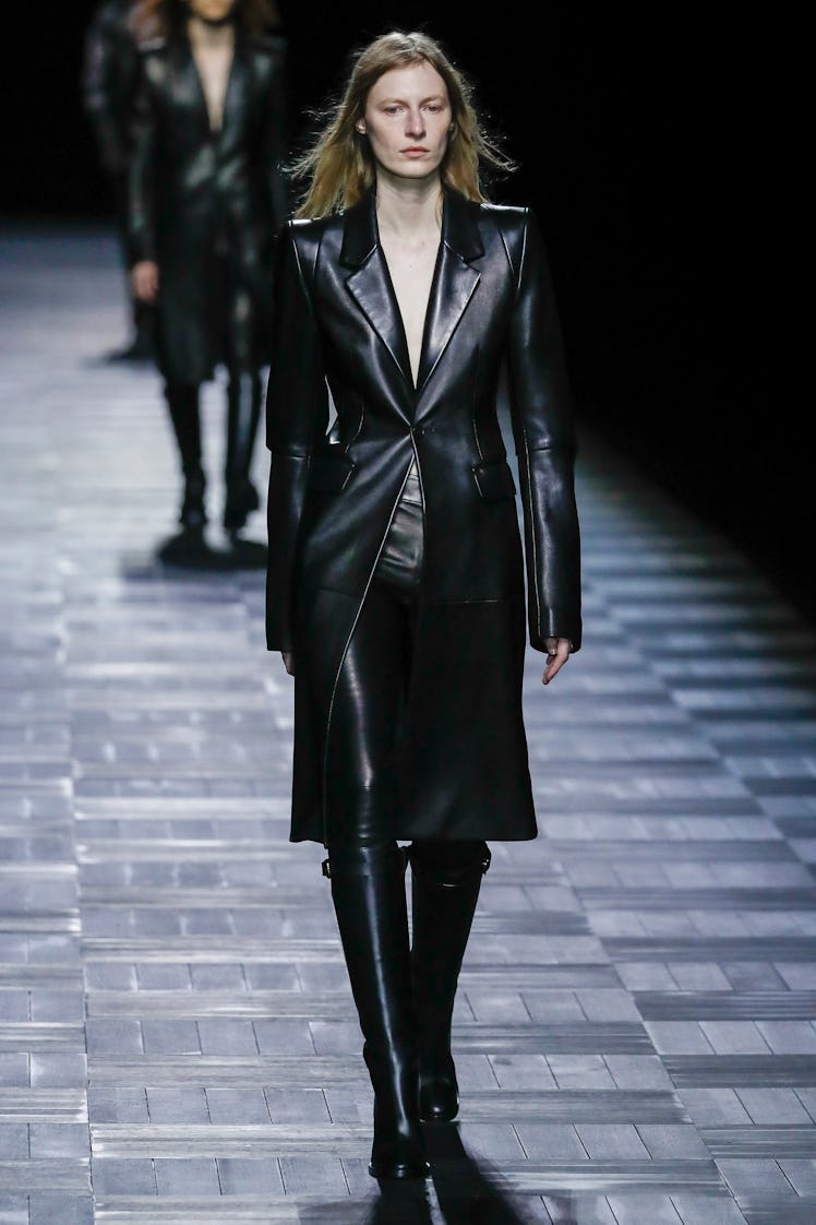PARIS, FRANCE - MARCH 04: Julia Nobis walks the runway during the Ann Demeulemeester Ready to Wear F...