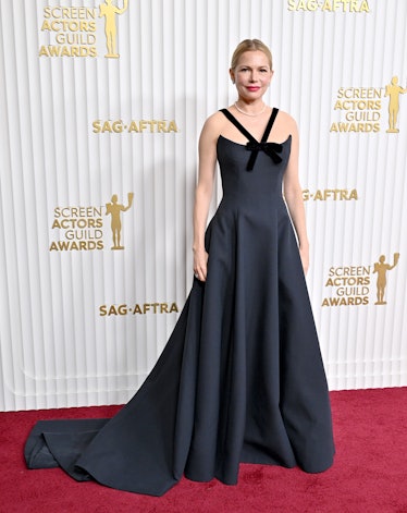 Michelle Williams attends the 29th Annual Screen Actors Guild Awards 