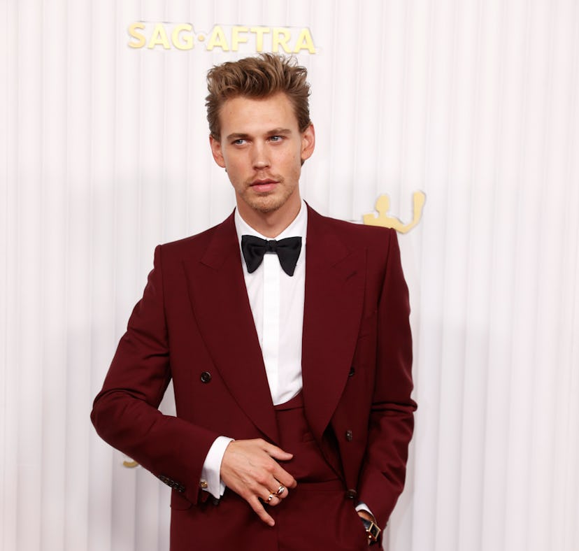 LOS ANGELES, CALIFORNIA - FEBRUARY 26th, 29th ANNUAL SCREEN ACTORS GUILD AWARDS - Austin Butler ar...
