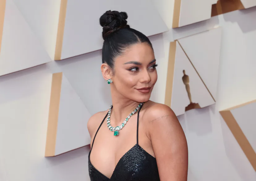 Vanessa Hudgens beauty looks at the 2022 Oscars.
